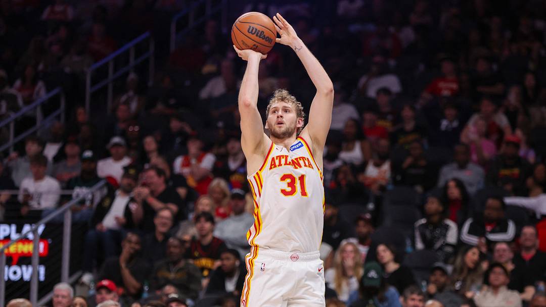 Mar 1, 2026; Atlanta, Georgia, USA; Atlanta Hawks center Jock Landale (31) against the Portland Trail Blazers in the third quarter at State Farm Arena. Mandatory Credit: Brett Davis-Imagn Images