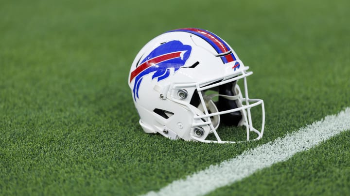 Buffalo Bills v Los Angeles Chargers