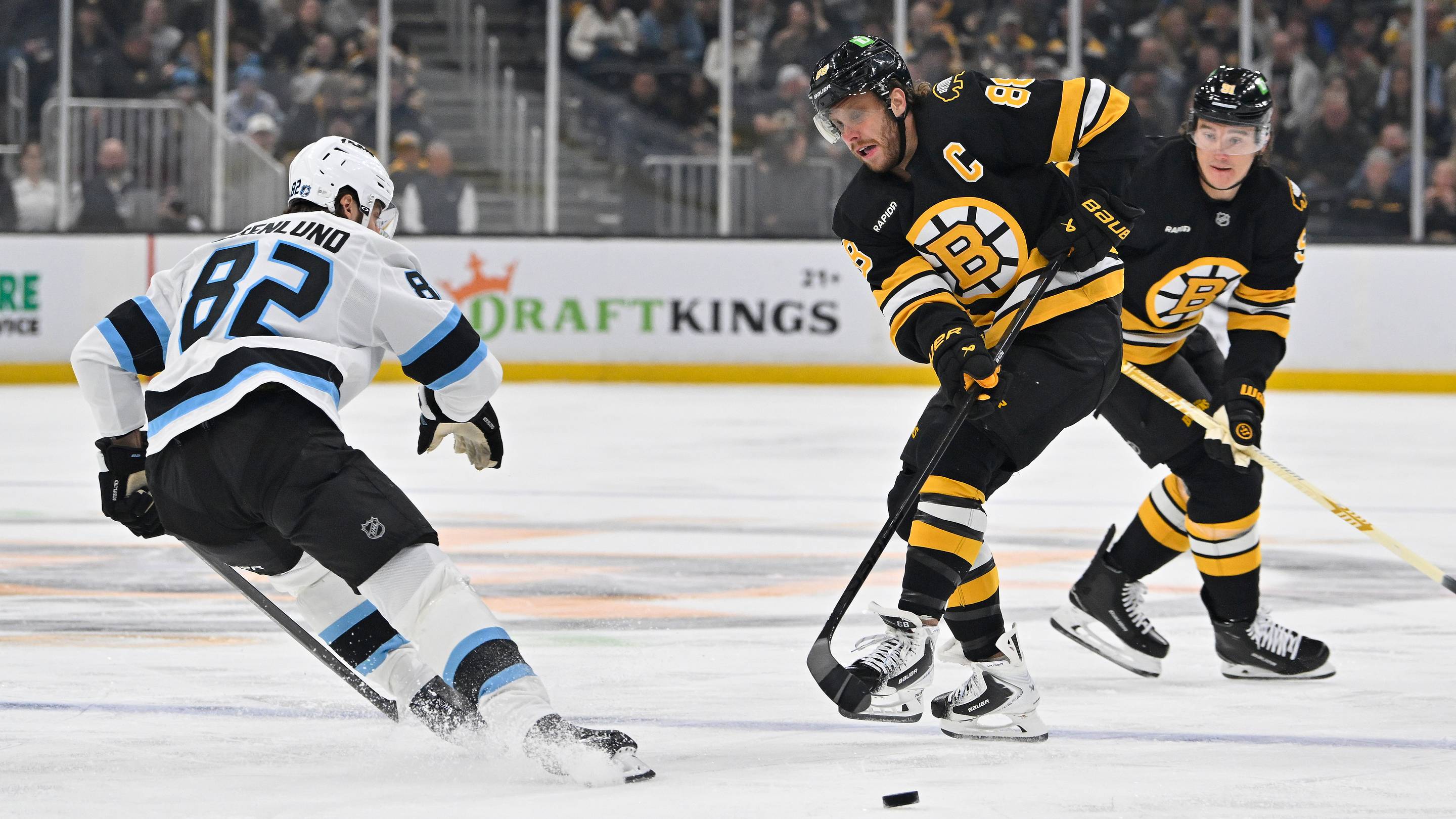 Bruins Snap Two Game Skid With Win Over Mammoth
