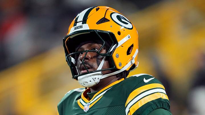 3 quarterbacks that could save the Dolphins from disaster in ...
