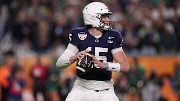  Penn State Nittany Lions quarterback Drew Allar (15) 