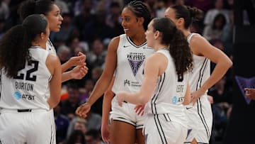 May 21, 2025; San Francisco, California, USA;  Golden State Valkyries guard Veronica Burton (22), forward Janelle Salaun (13), forward Monique Billings (25), guard Carla Leite (0) and forward Stephanie Talbot (7) huddle during a game against the Washington Mystics in the second quarter at Chase Center. Mandatory Credit: David Gonzales-Imagn Images
