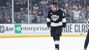 Toronto Maple Leafs v Los Angeles Kings
