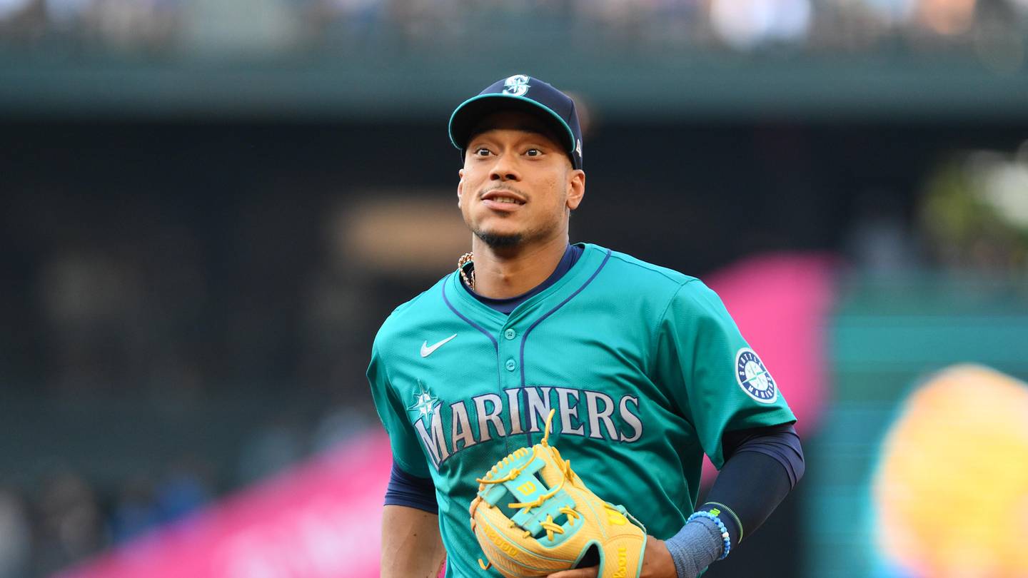ヒューストンアストロズ内野ターゲットは、シアトルマリナーズとの取引に同意します