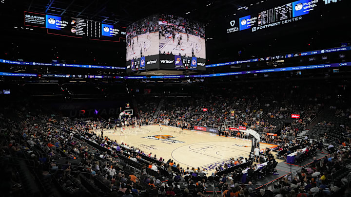 Jun 29, 2022; Phoenix, Arizona, USA; Game action between the Phoenix Mercury and the Indiana Fever during the first half at Footprint Center. Mandatory Credit: Joe Camporeale-Imagn Images Jun 29, 2022; Phoenix, Arizona, USA; Game action between the Phoenix Mercury and the Indiana Fever during the first half at Footprint Center. Mandatory Credit: Joe Camporeale-Imagn Images