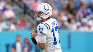 Indianapolis Colts v Tennessee Titans