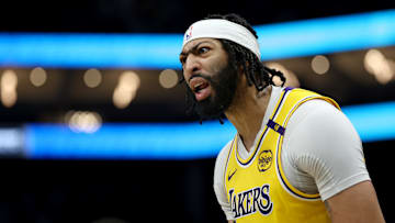 Los Angeles Lakers v Charlotte Hornets