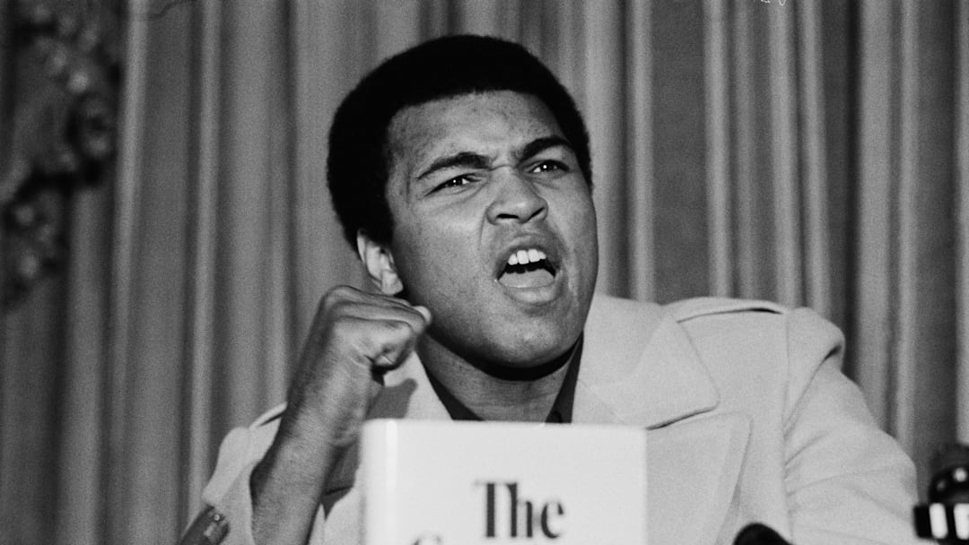 Muhammad Ali presents his new book