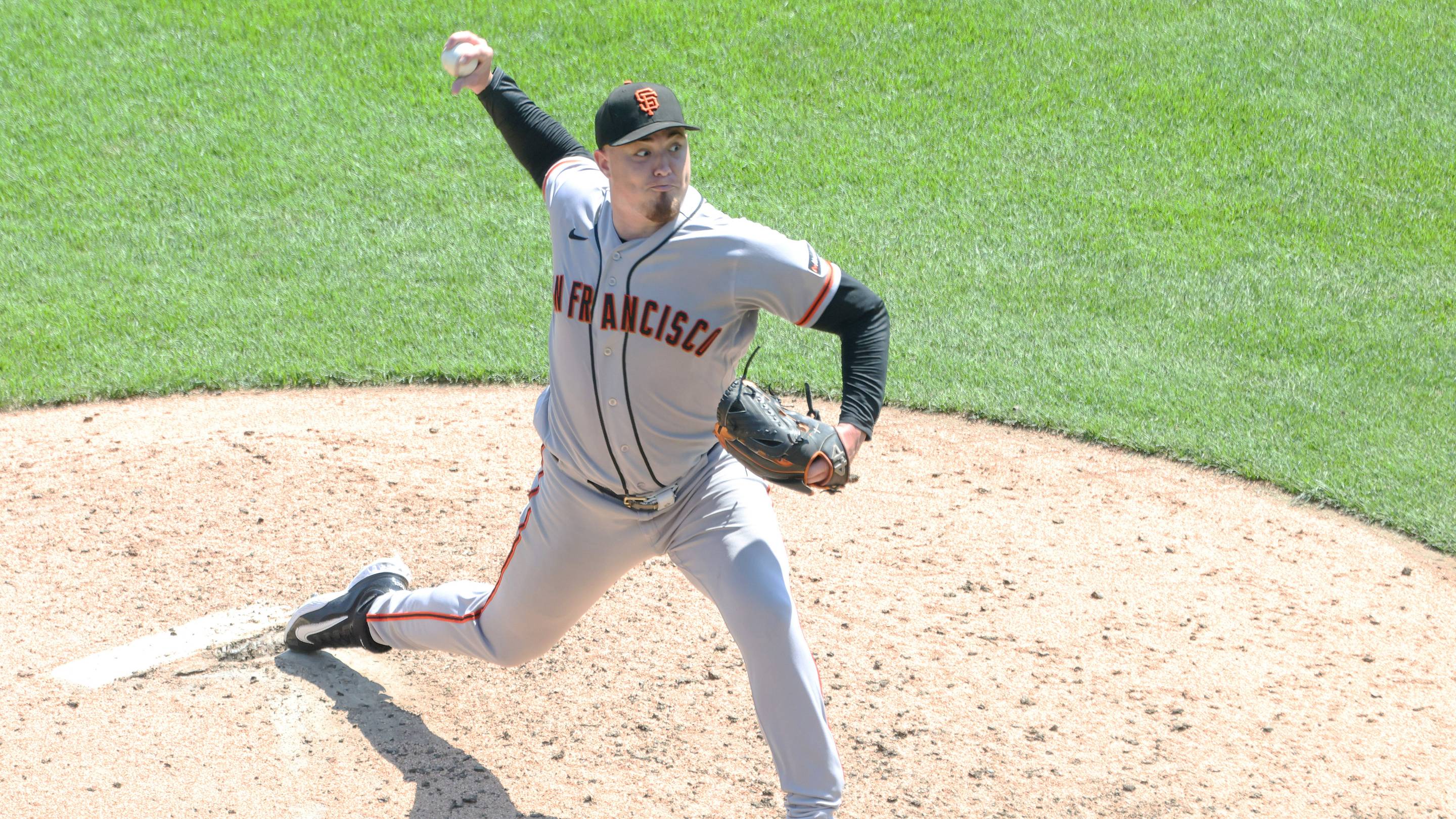 Giants Young Pitcher Gets Lesson Learned From Finale Of Pirates Series