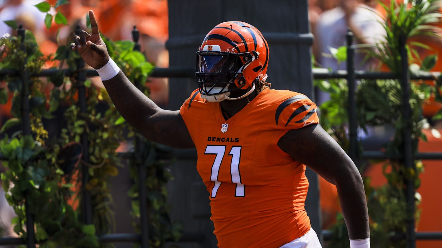 Bengals OT Amarius Mims Building Confidence, Pride After Impressive Showing vs. T.J. Watt and the Steelers