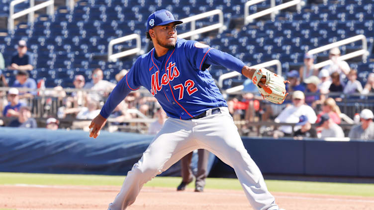 Feb 25, 2023; West Palm Beach, Florida, USA; New York Mets pitcher Denyi Reyes throws a pitch during