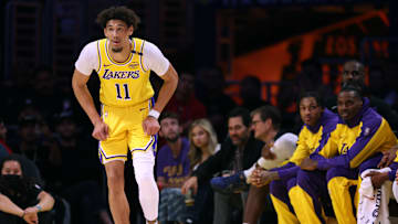 Philadelphia 76ers v Los Angeles Lakers