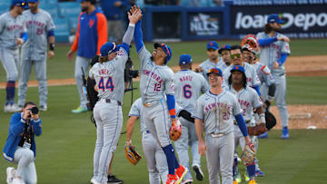 Championship Series - New York Mets v Los Angeles Dodgers - Game 2
