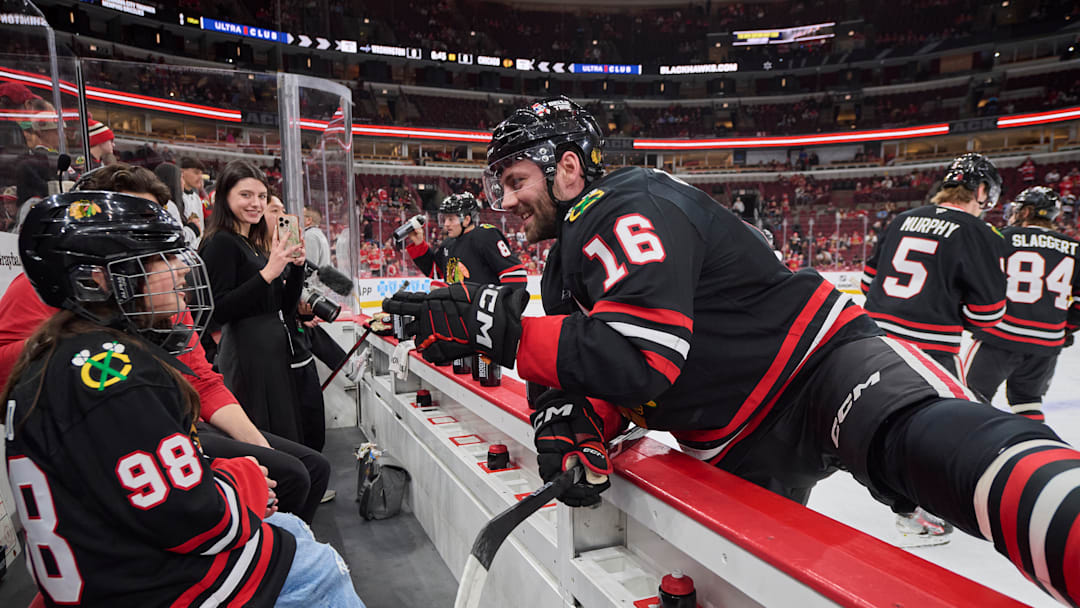 Washington Capitals v Chicago Blackhawks