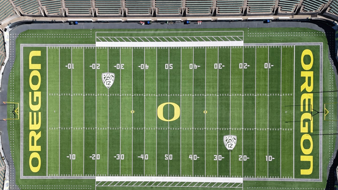 When is the Oregon Ducks game against Michigan State?