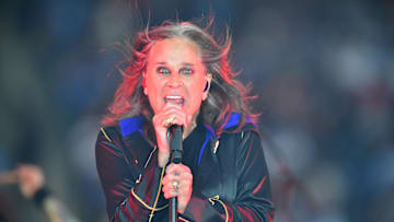 Ozzy Osbourn preforms