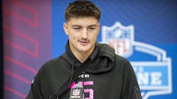 Michigan tight end Colston Loveland (TE15) during the 2025 NFL Combine at Lucas Oil Stadium. 
