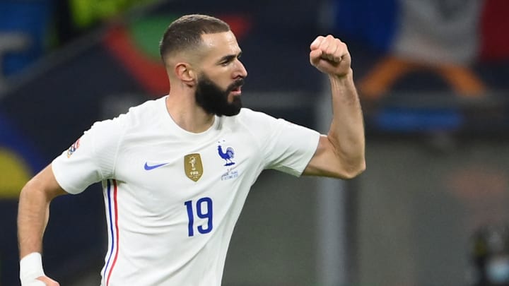 Benzema foi o grande nome da partida contra a Espanha Benzema foi o grande nome da partida contra a Espanha