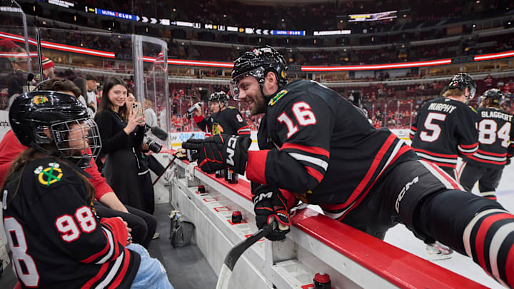 Washington Capitals v Chicago Blackhawks
