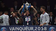 Dani Alves a pu en remporter des trophées durant sa carrière.