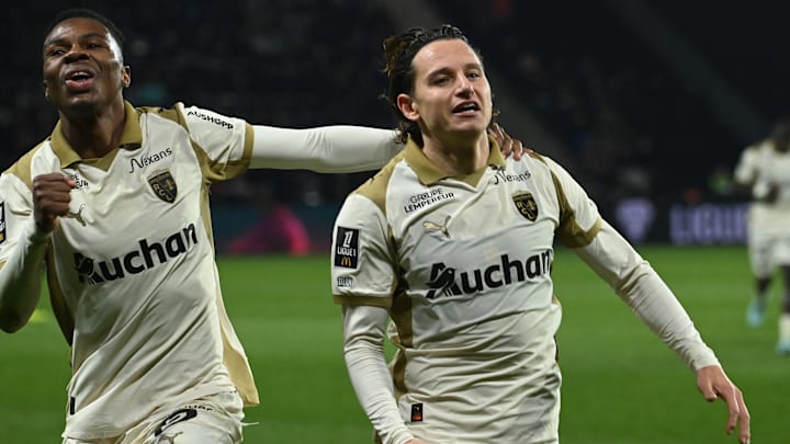 Le Racing Club de Lens n'est plus qu'à une seule rencontre du titre de champion d'automne en Ligue 1.