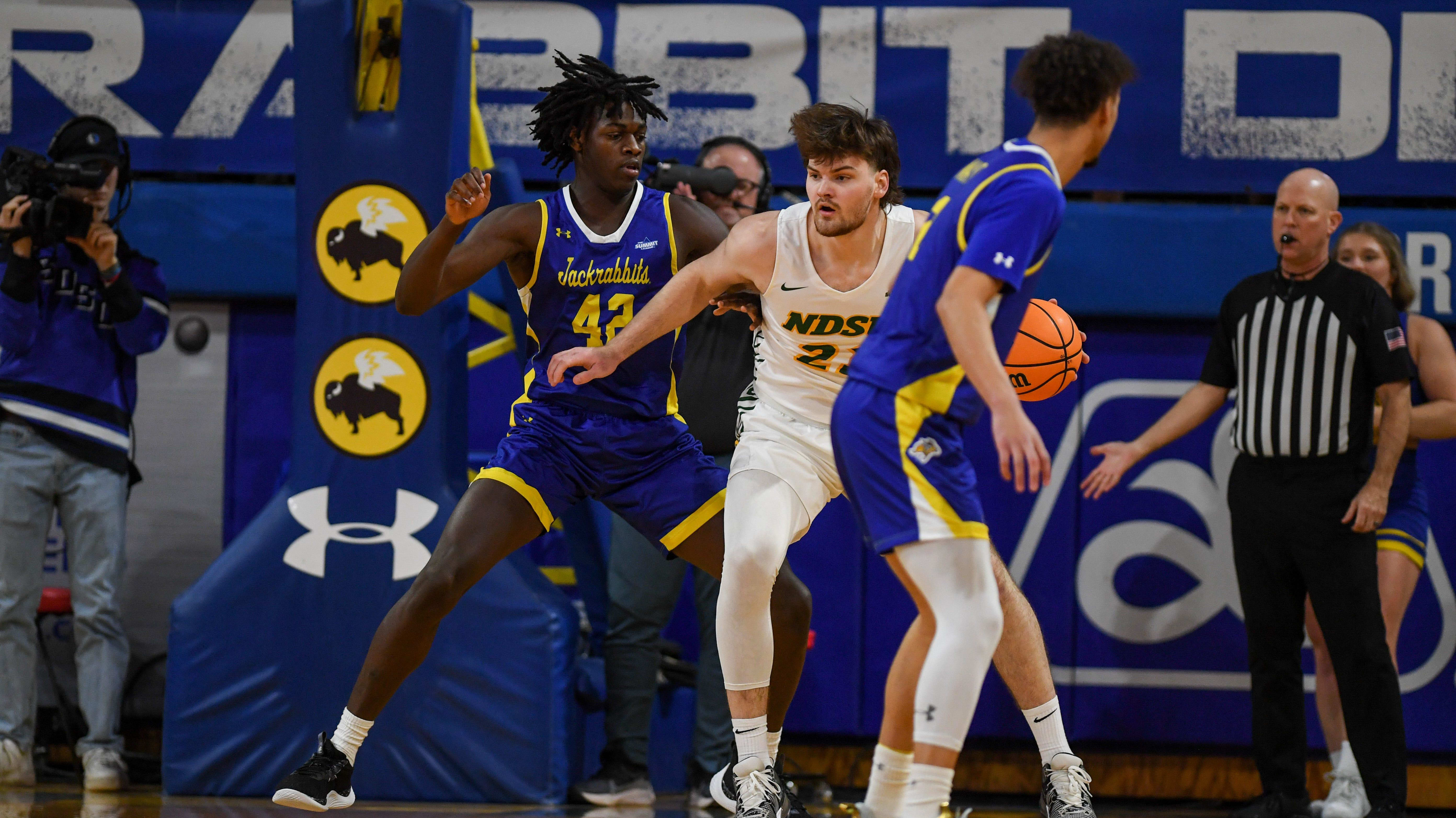 NDSU standout Andrew Morgan deciding between Creighton & Nebraska after declining University of Minnesota for final season of basketball
