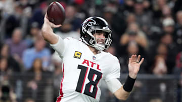 Dec 16, 2024; Paradise, Nevada, USA; Atlanta Falcons quarterback Kirk Cousins (18) throws the ball against the Las Vegas Raiders in the first half at Allegiant Stadium. Mandatory Credit: Kirby Lee-Imagn Images