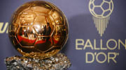 Le Ballon d'Or, la récompense individuelle la plus prestigieuse qu'un footballeur puisse remporter 