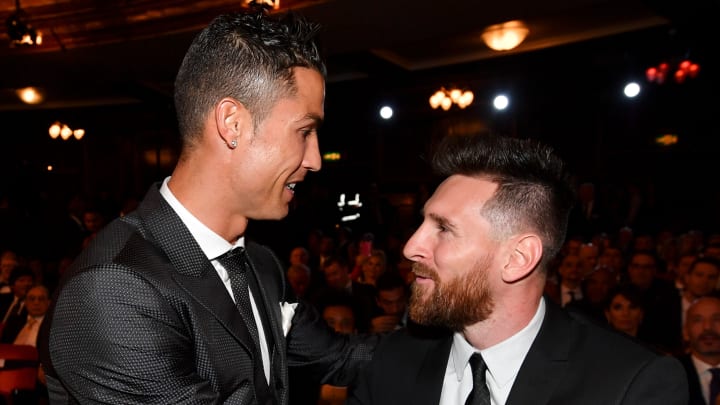 Cristiano Ronaldo e Lionel Messi na premiação Fifa The Best