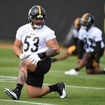 May 4, 2021; Pittsburgh, PA, USA;    Pittsburgh Steelers center Kendrick Green (53) practices at the UPMC Rooney Sports Complex during rookie minicamp, Friday, May 14, 2021 in Pittsburgh, PA.  Mandatory Credit: Karl Roster/Handout Photo via Imagn Images