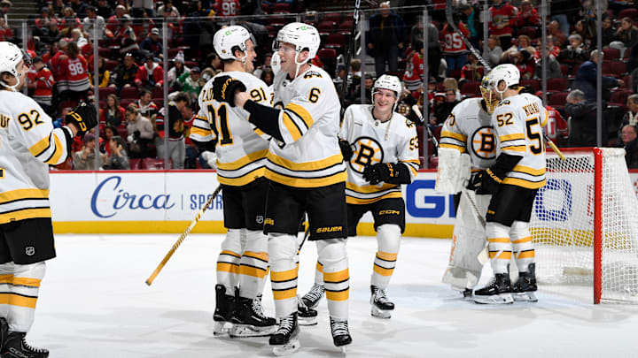 Boston Bruins v Chicago Blackhawks