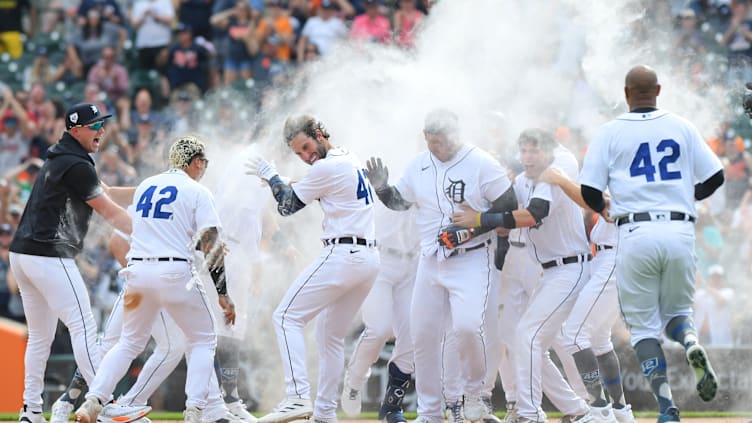 San Francisco Giants v Detroit Tigers