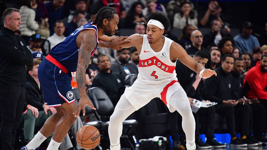 Scottie Barnes and Kawhi Leonar