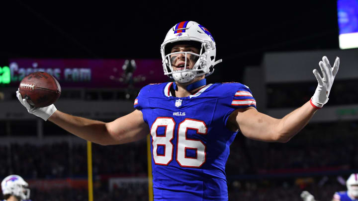 Oct 26, 2023; Orchard Park, New York, USA; Buffalo Bills tight end Dalton Kincaid (86) celebrates scoring a touchdown against the Tampa Bay Buccaneers in the second quarter at Highmark Stadium. Mandatory Credit: Mark Konezny-USA TODAY Sports