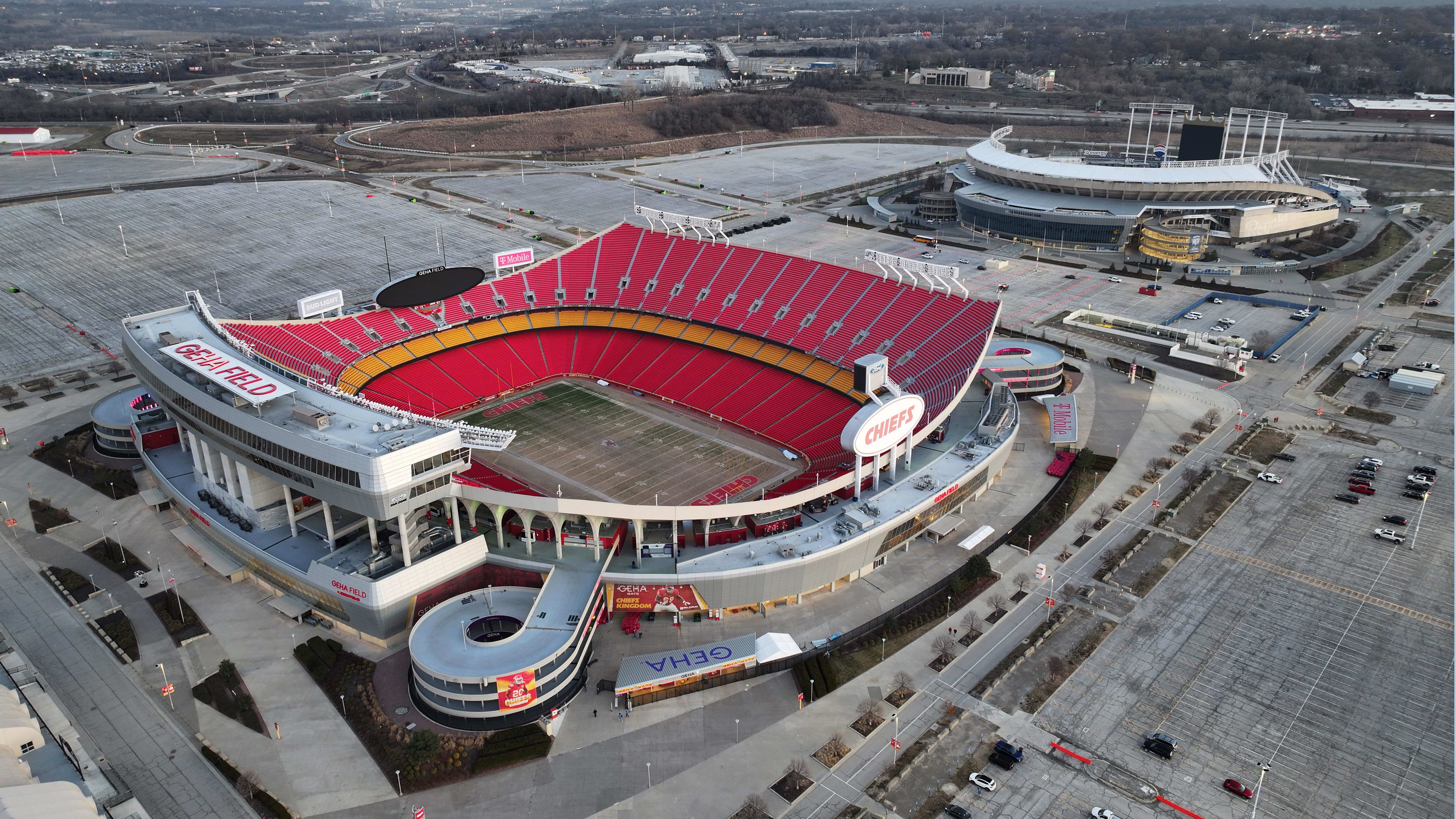 tour of kansas city chiefs stadium