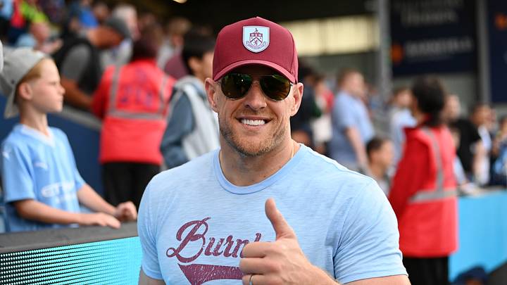 Burnley FC v Manchester City - Premier League