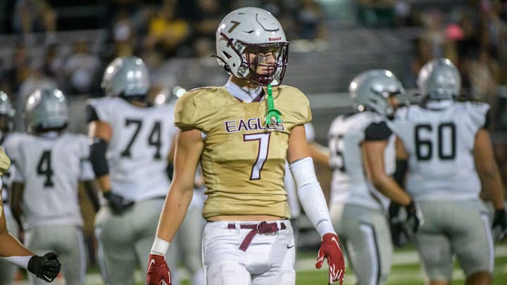 Dunlap’s highly-recruited tight end Mack Sutter