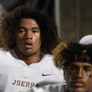 California 2026 4-star DE Simote Katoanga. 