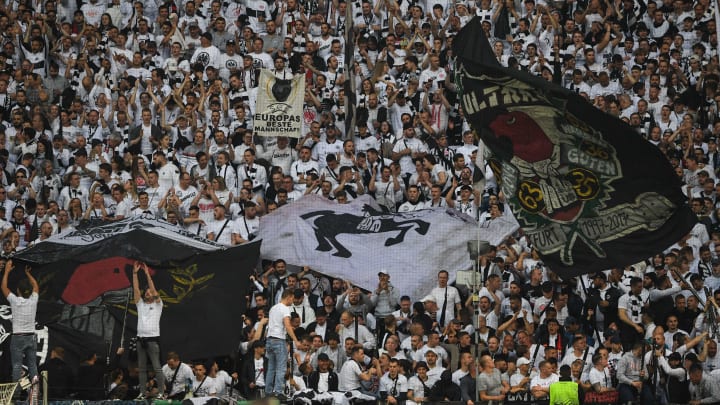 Les fans de l'Eintracht Francfort ont fait parler d'eux. 