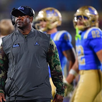 Nov 8, 2025; Pasadena, California, USA; UCLA Bruins interim head coach Tim Skipper during the first half at the Rose Bowl. Mandatory Credit: Gary A. Vasquez-Imagn Images