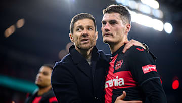Patrik Schick mit Ex-Trainer Xabi Alonso