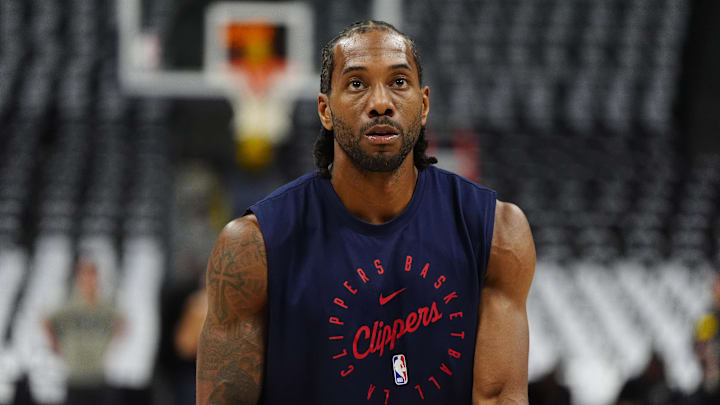 Apr 19, 2025; Denver, Colorado, USA; LA Clippers forward Kawhi Leonard (2) warms up before the game against the Denver Nuggets at Ball Arena. Mandatory Credit: Ron Chenoy-Imagn Images Apr 19, 2025; Denver, Colorado, USA; LA Clippers forward Kawhi Leonard (2) warms up before the game against the Denver Nuggets at Ball Arena. Mandatory Credit: Ron Chenoy-Imagn Images