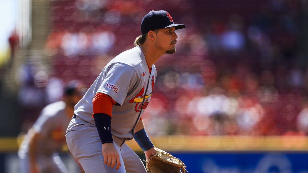 Aug 31, 2025; Cincinnati, Ohio, USA; St. Louis Cardinals third baseman Nolan Gorman (16) prepares for the pitch in the first inning against the Cincinnati Reds at Great American Ball Park. Mandatory Credit: Katie Stratman-Imagn Images