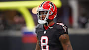 Dec 22, 2024; Atlanta, Georgia, USA; Atlanta Falcons tight end Kyle Pitts (8) prepares for a game against the New York Giants at Mercedes-Benz Stadium. Mandatory Credit: Brett Davis-Imagn Images
