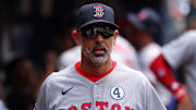 Boston podría despedir a Alex Cora si vuelven a quedar eliminados