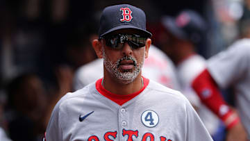 Boston podría despedir a Alex Cora si vuelven a quedar eliminados