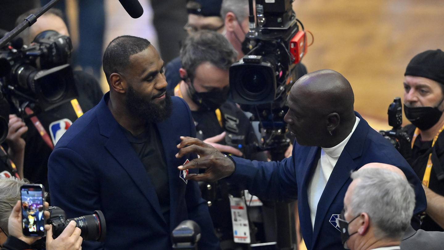 Charles Barkley Has a New Favorite Stat in the MJ-LeBron GOAT Debate