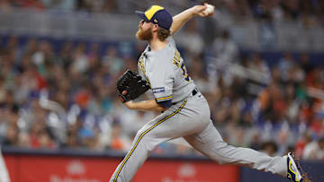 Milwaukee Brewers v Miami Marlins