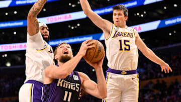 Sacramento Kings v Los Angeles Lakers