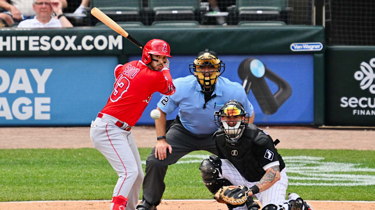 Los Angeles Angels v Chicago White Sox